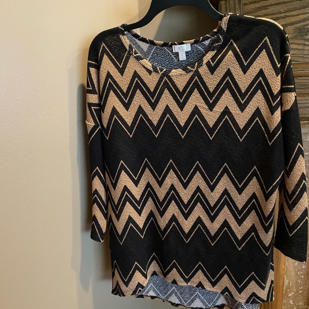 Black and Tan Womens Blouse/sweater